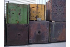 东莞市厚街镇收购废模具铁回收公司图2