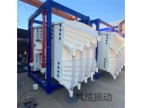 多功能摇摆振动筛选机/饲料筛分用方形摇摆筛厂家直销