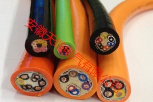 高柔性拖链电缆屏蔽双护套型 聚氨酯耐磨双护套屏蔽拖链电缆 