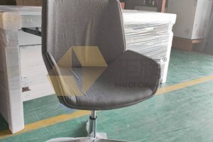 授权椅子