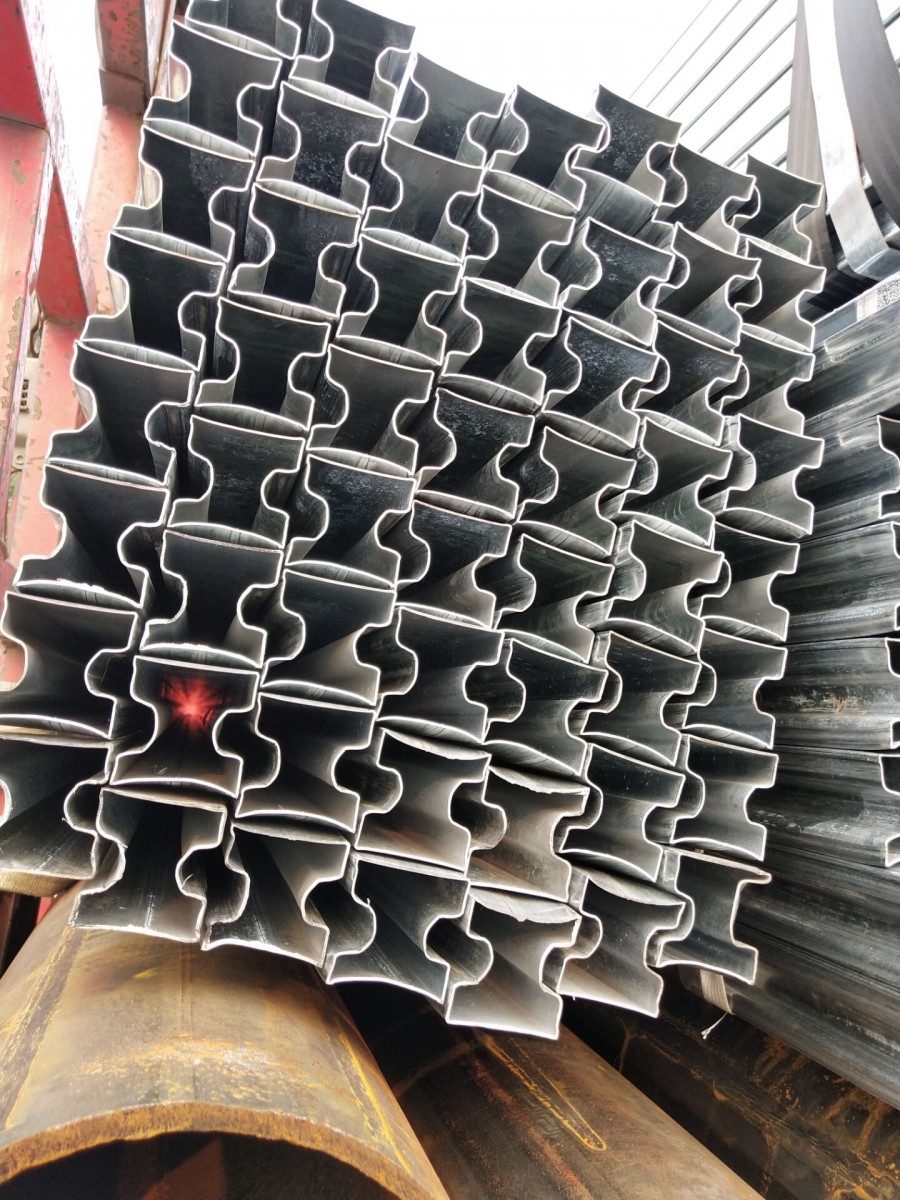 热镀锌床铺立柱管各种型号规格