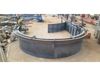 凤凰县高速公路路堑拱形骨架护坡钢模板模具京伟